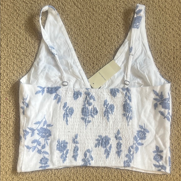 Abercrombie & Fitch Embroidered Linen Blend Top & Skirt SET - Picture 3 of 4